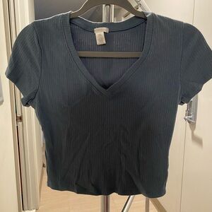 Bozzolo Ribbed V-Neck Tee in Deep Blue